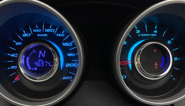 2016 Mahindra XUV500 W6, Diesel, Manual, 46,965 km, Odometer Image