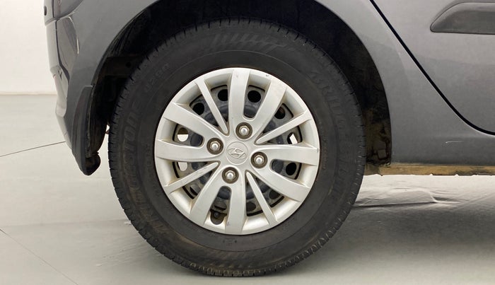 2013 Hyundai i10 MAGNA 1.2 KAPPA2, Petrol, Manual, 64,527 km, Right Rear Wheel