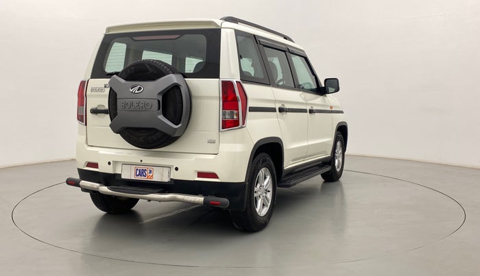 2022 Mahindra BOLERO NEO N 10, Diesel, Manual, 7,235 km, Right Back Diagonal