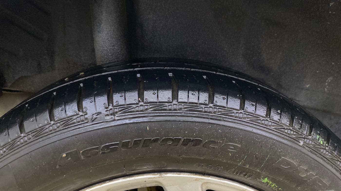 2016 Honda Amaze 1.2L I-VTEC VX AT, Petrol, Automatic, 86,584 km, Right Rear Tyre Tread