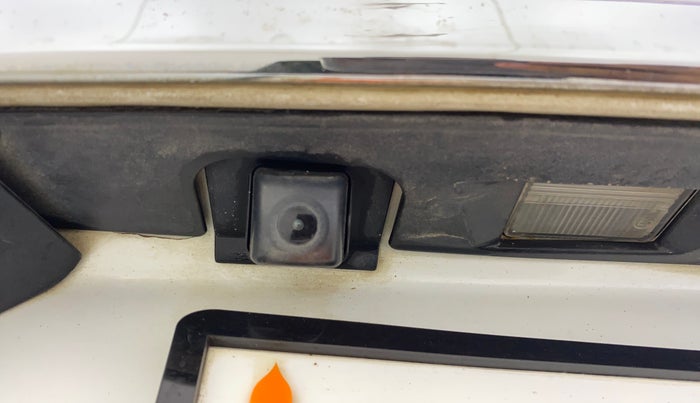 2018 Maruti Ciaz ALPHA 1.5 SHVS PETROL, CNG, Manual, 80,168 km, Parking Camera