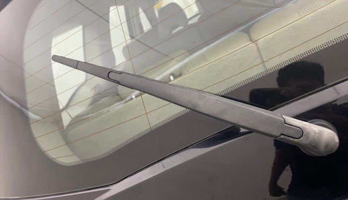 2015 Mahindra XUV500 W10 AWD, Diesel, Manual, 89,696 km, Rear Wiper