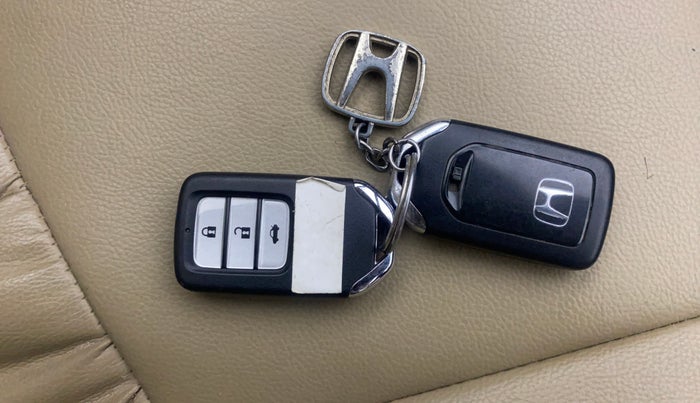 2019 Honda City 1.5L I-VTE V CVT, Petrol, Automatic, 63,842 km, Key Close Up