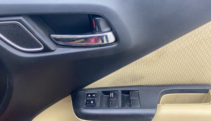 2019 Honda City 1.5L I-VTE V CVT, Petrol, Automatic, 63,842 km, Driver Side Door Panels Control