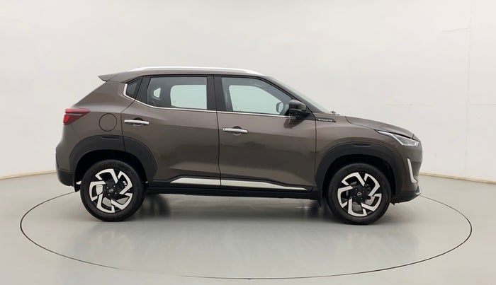 2021 Nissan MAGNITE XV PREMIUM TURBO CVT, Petrol, Automatic, 13,582 km, Right Side View