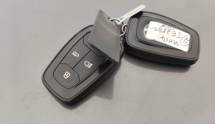 2020 Tata TIGOR XZA PLUS PETROL, Petrol, Automatic, 54,204 km, Key Close Up