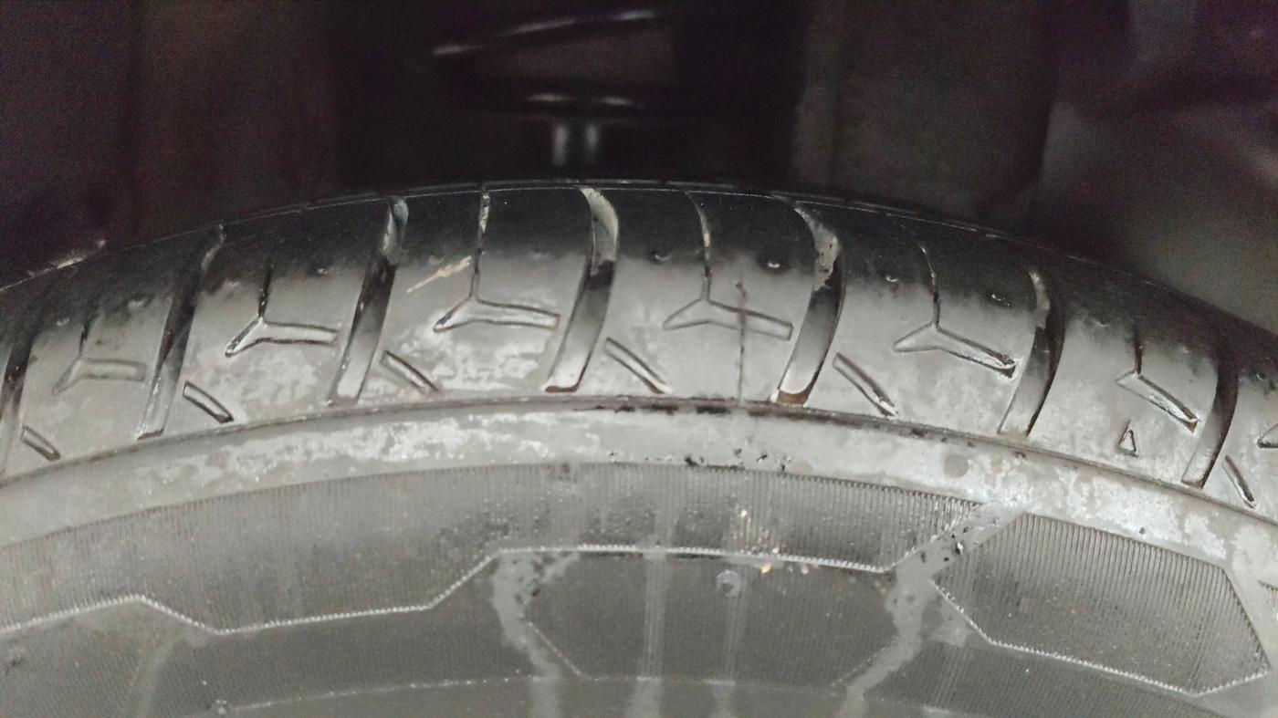 2020 Tata TIGOR XZA PLUS PETROL, Petrol, Automatic, 54,204 km, Right Rear Tyre Tread