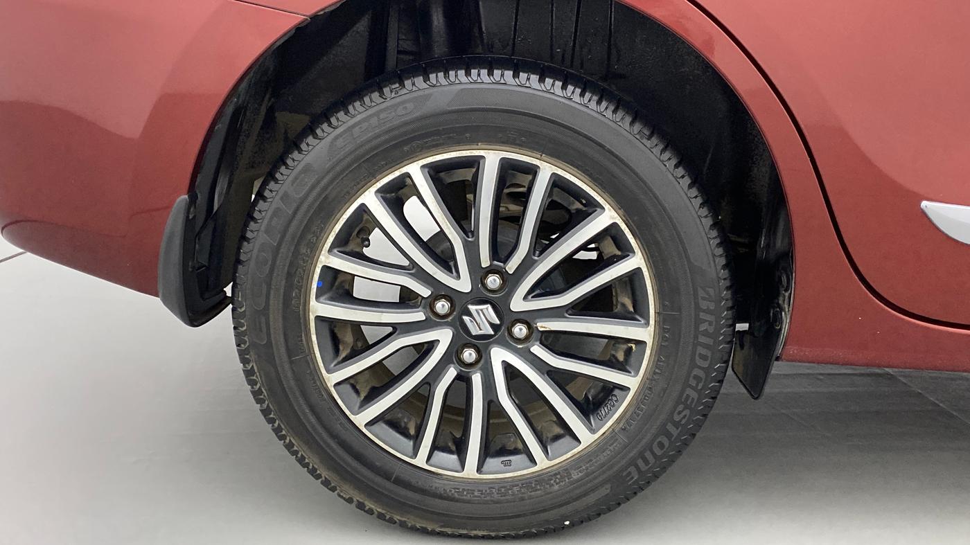 2017 Maruti Dzire ZXI PLUS AMT, Petrol, Automatic, 30,610 km, Right Rear Wheel