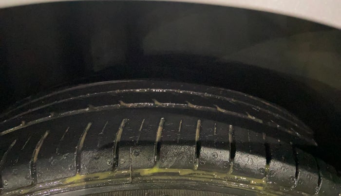 2020 Volkswagen Polo HIGHLINE PLUS 1.0L TSI, Petrol, Manual, 48,480 km, Right Rear Tyre Tread