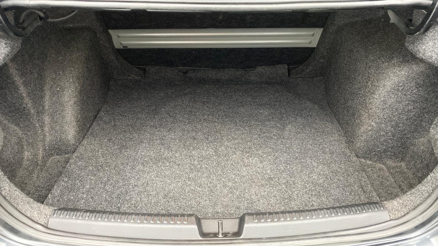 2018 Skoda Rapid 1.6 MPI STYLE AT, Petrol, Automatic, 55,226 km, Boot Inside