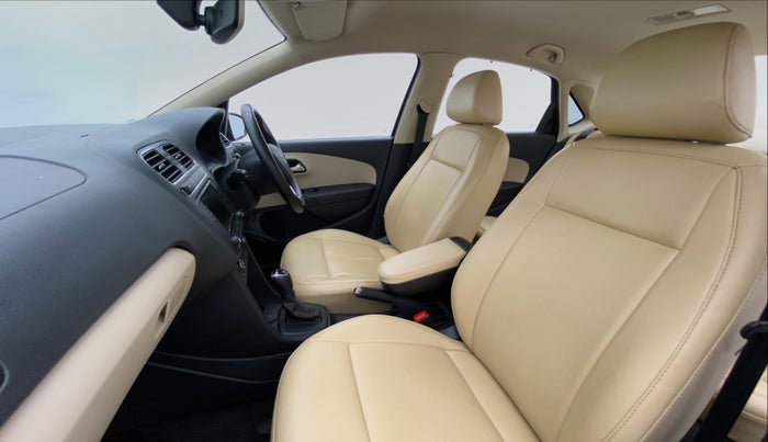 2018 Skoda Rapid 1.6 MPI STYLE AT, Petrol, Automatic, 55,226 km, Right Side Front Door Cabin