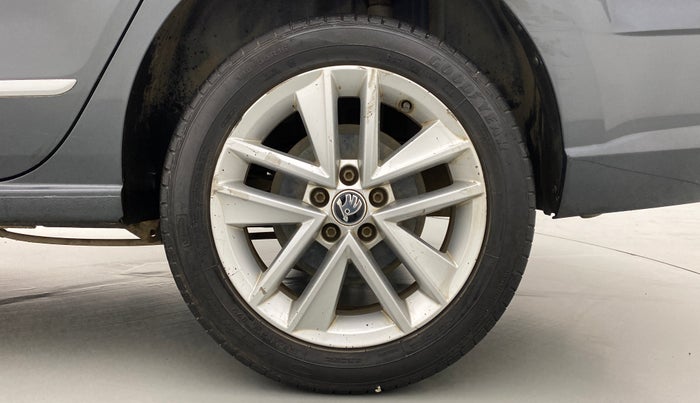 2018 Skoda Rapid 1.6 MPI STYLE AT, Petrol, Automatic, 55,226 km, Left Rear Wheel