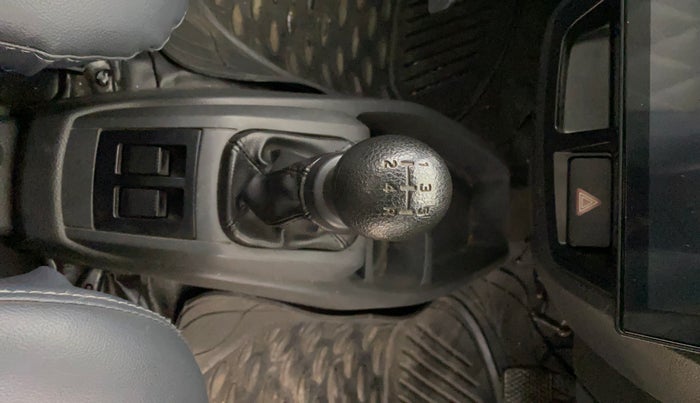 2017 Maruti Alto 800 VXI, Petrol, Manual, 28,947 km, Gear Lever