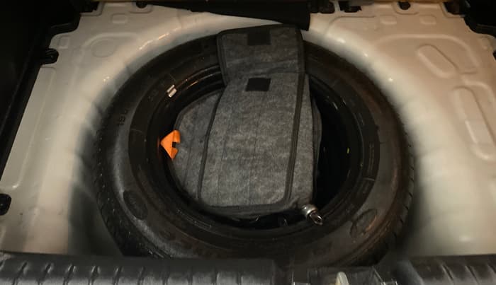 2019 Hyundai VENUE SX(O) 1.4 CRDI, Diesel, Manual, 1,18,278 km, Spare Tyre