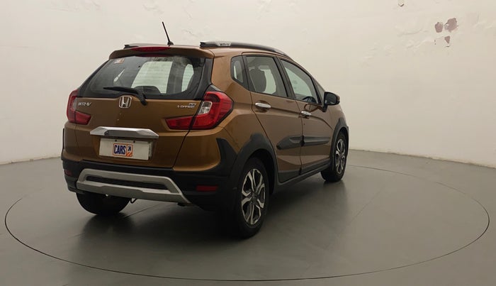 2017 Honda WR-V 1.5L I-DTEC VX MT, Diesel, Manual, 85,067 km, Right Back Diagonal