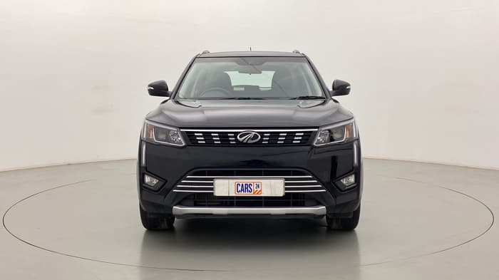 2021 Mahindra XUV300 W8 DIESEL MT, Diesel, Manual, 12,868 km, Front