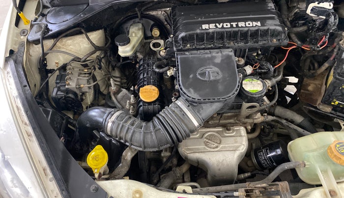 2016 Tata Tiago XZ PETROL, Petrol, Manual, 79,101 km, Engine View - Right