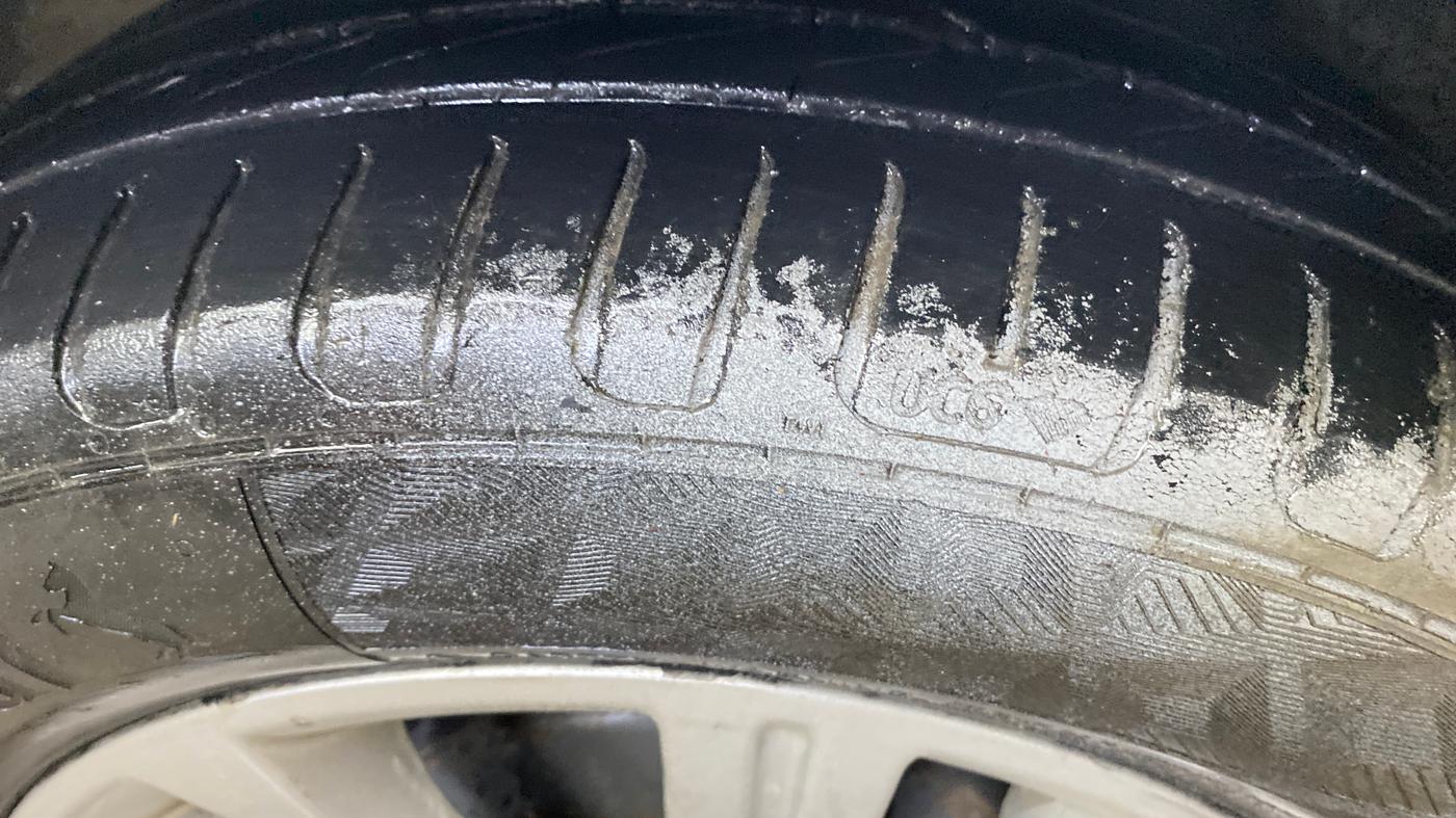 2016 Tata Tiago XZ PETROL, Petrol, Manual, 79,222 km, Right Rear Tyre Tread