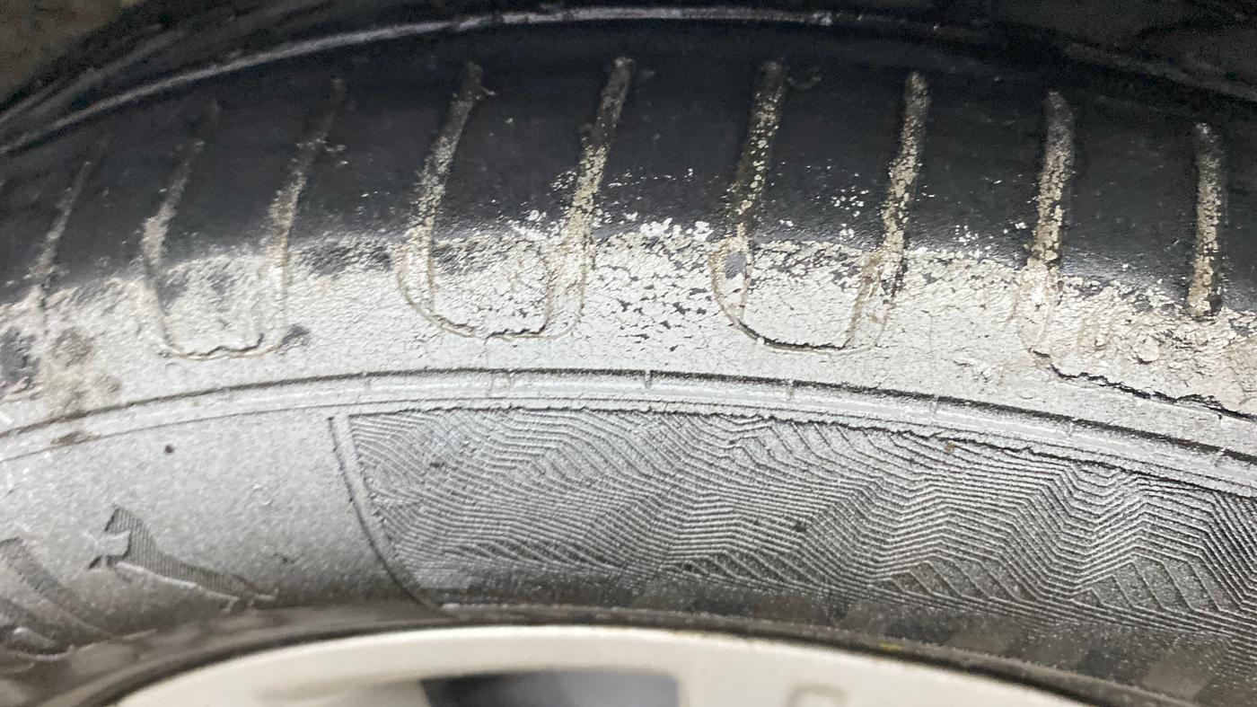 2016 Tata Tiago XZ PETROL, Petrol, Manual, 79,222 km, Left Rear Tyre Tread