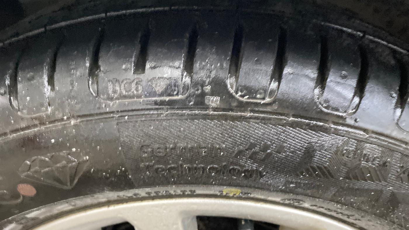 2016 Tata Tiago XZ PETROL, Petrol, Manual, 79,222 km, Left Front Tyre Tread
