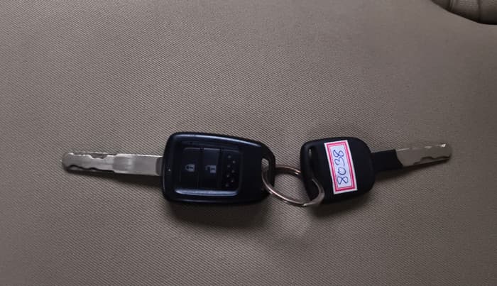 2016 Honda Jazz 1.2L I-VTEC V AT, Petrol, Automatic, 59,950 km, Key Close Up