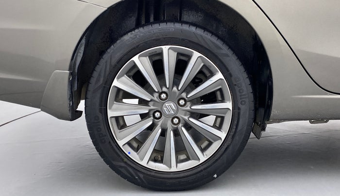 2019 Maruti Ciaz ALPHA 1.5 MT VTVT SHVS, Petrol, Manual, 60,489 km, Right Rear Wheel
