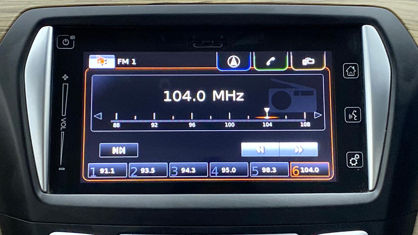 2019 Maruti Ciaz ALPHA 1.5 MT VTVT SHVS, Petrol, Manual, 60,489 km, Infotainment System