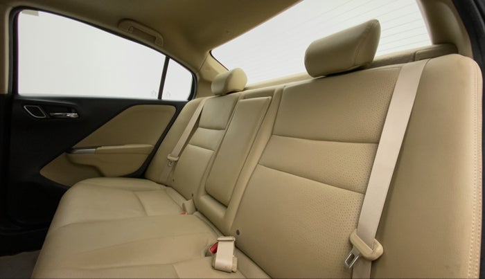 2019 Honda City 1.5L I-VTEC ZX CVT, Petrol, Automatic, 52,399 km, Right Side Rear Door Cabin