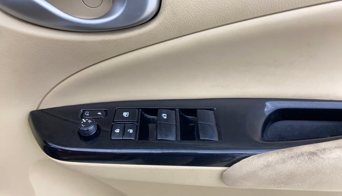 2018 Toyota YARIS G MT, Petrol, Manual, 29,284 km, Driver Side Door Panels Control