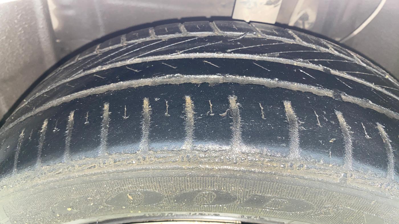 2018 Toyota YARIS G MT, Petrol, Manual, 29,284 km, Left Front Tyre Tread