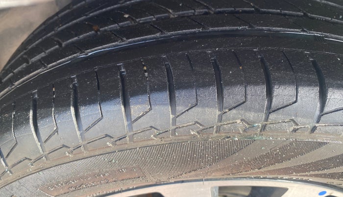 2021 Maruti S Cross SIGMA 1.5, Petrol, Manual, 36,559 km, Right Rear Tyre Tread