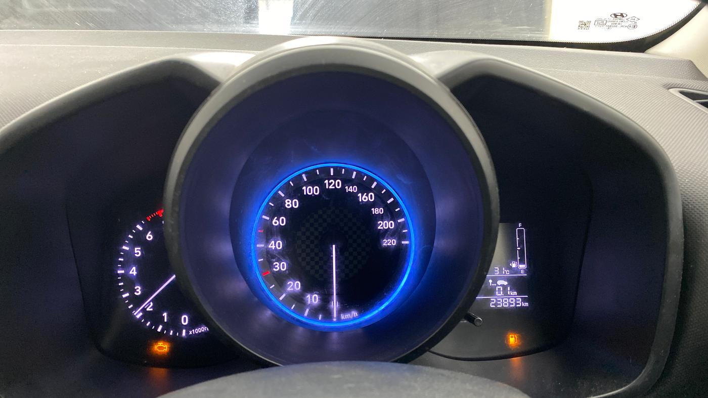 2021 Hyundai VENUE S+ 1.2, Petrol, Manual, 23,851 km, Odometer Image