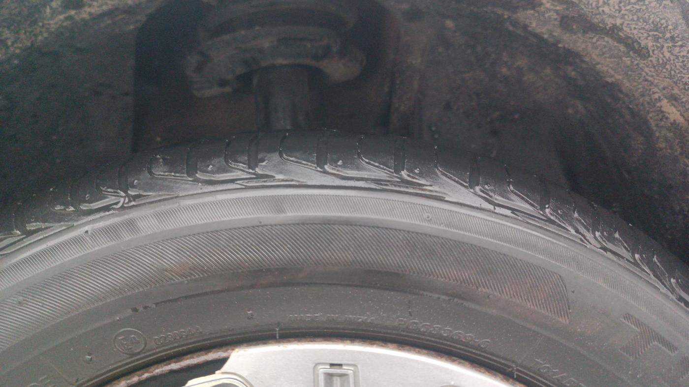 2018 Tata NEXON XM DIESEL, Diesel, Manual, 97,923 km, Right Front Tyre Tread