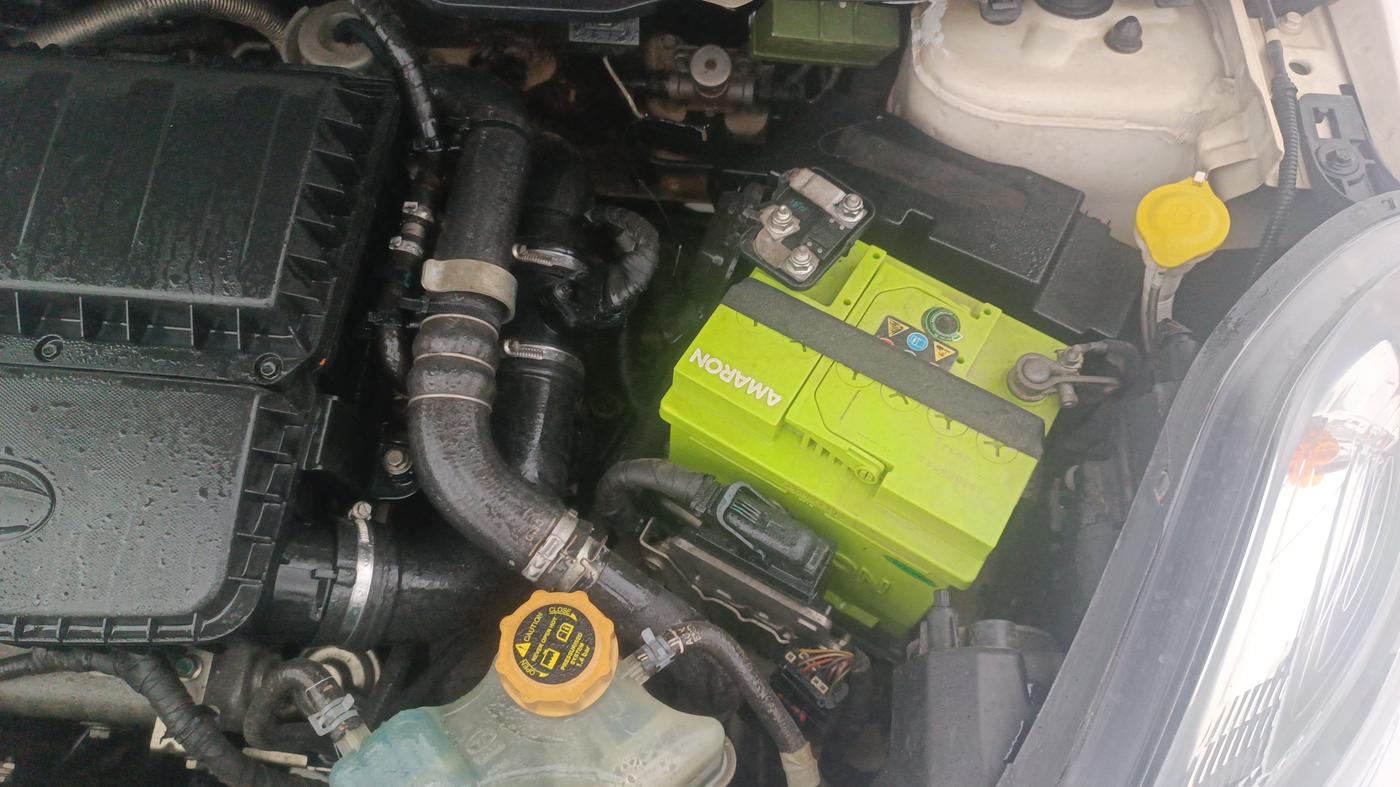 2018 Tata NEXON XM DIESEL, Diesel, Manual, 97,923 km, Engine View - Left