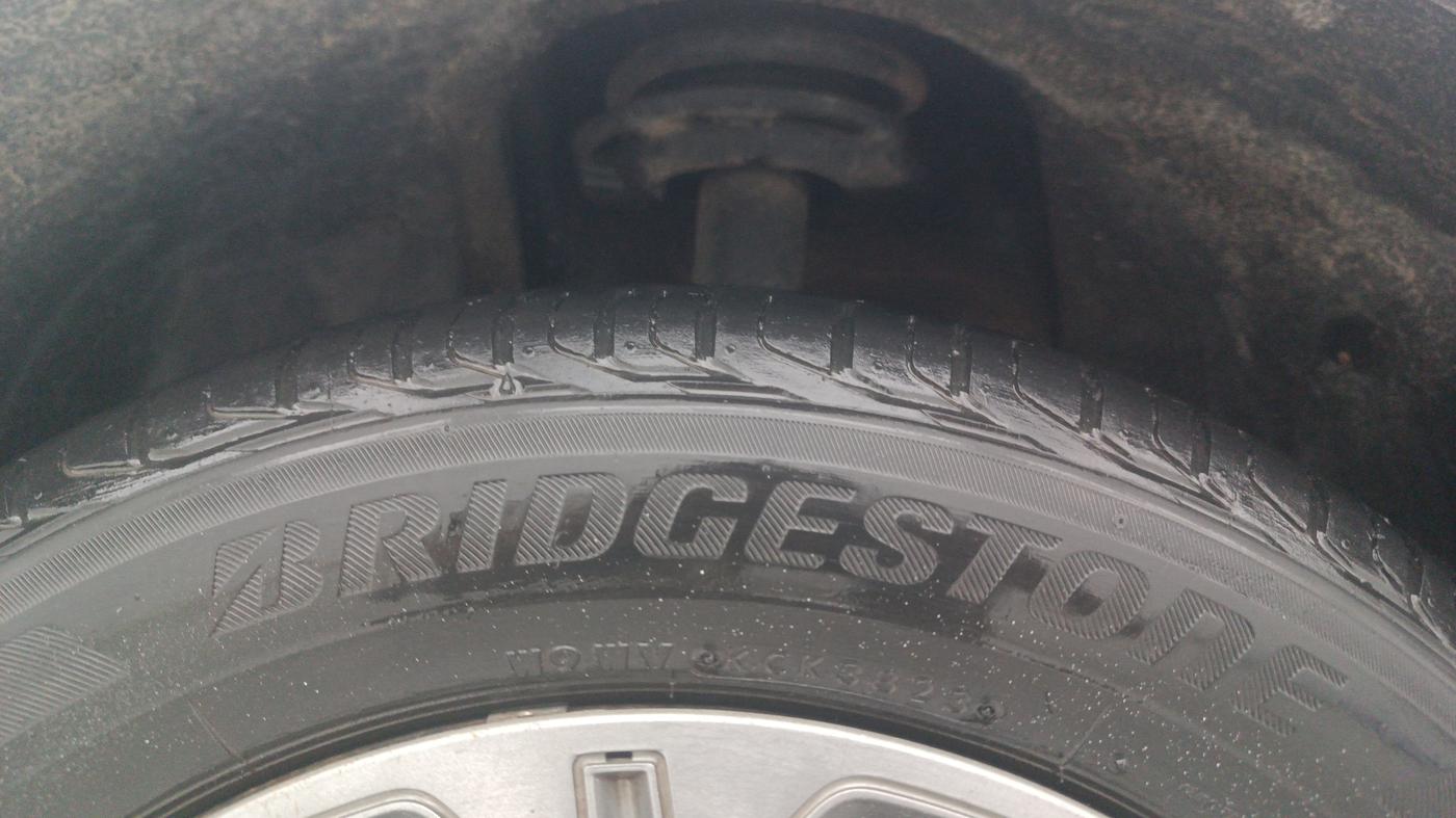 2018 Tata NEXON XM DIESEL, Diesel, Manual, 97,923 km, Left Front Tyre Tread