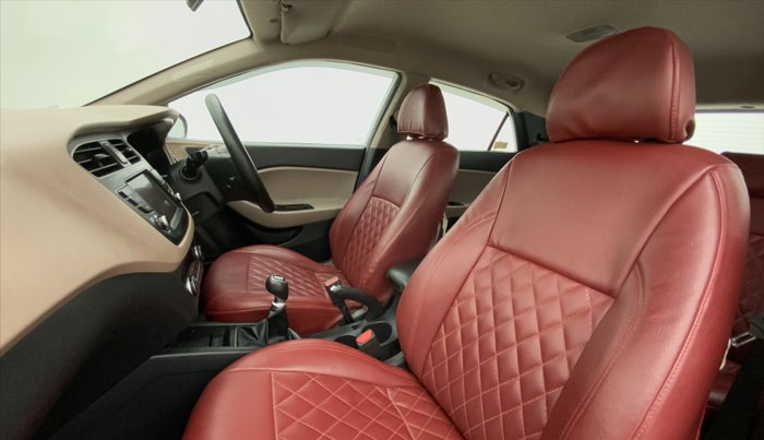 2020 Hyundai Elite i20 ASTA 1.2 (O), Petrol, Manual, 59,423 km, Right Side Front Door Cabin