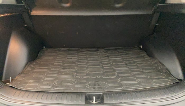 2021 KIA SELTOS HTK PLUS 1.5, Petrol, Manual, 87,236 km, Boot Inside