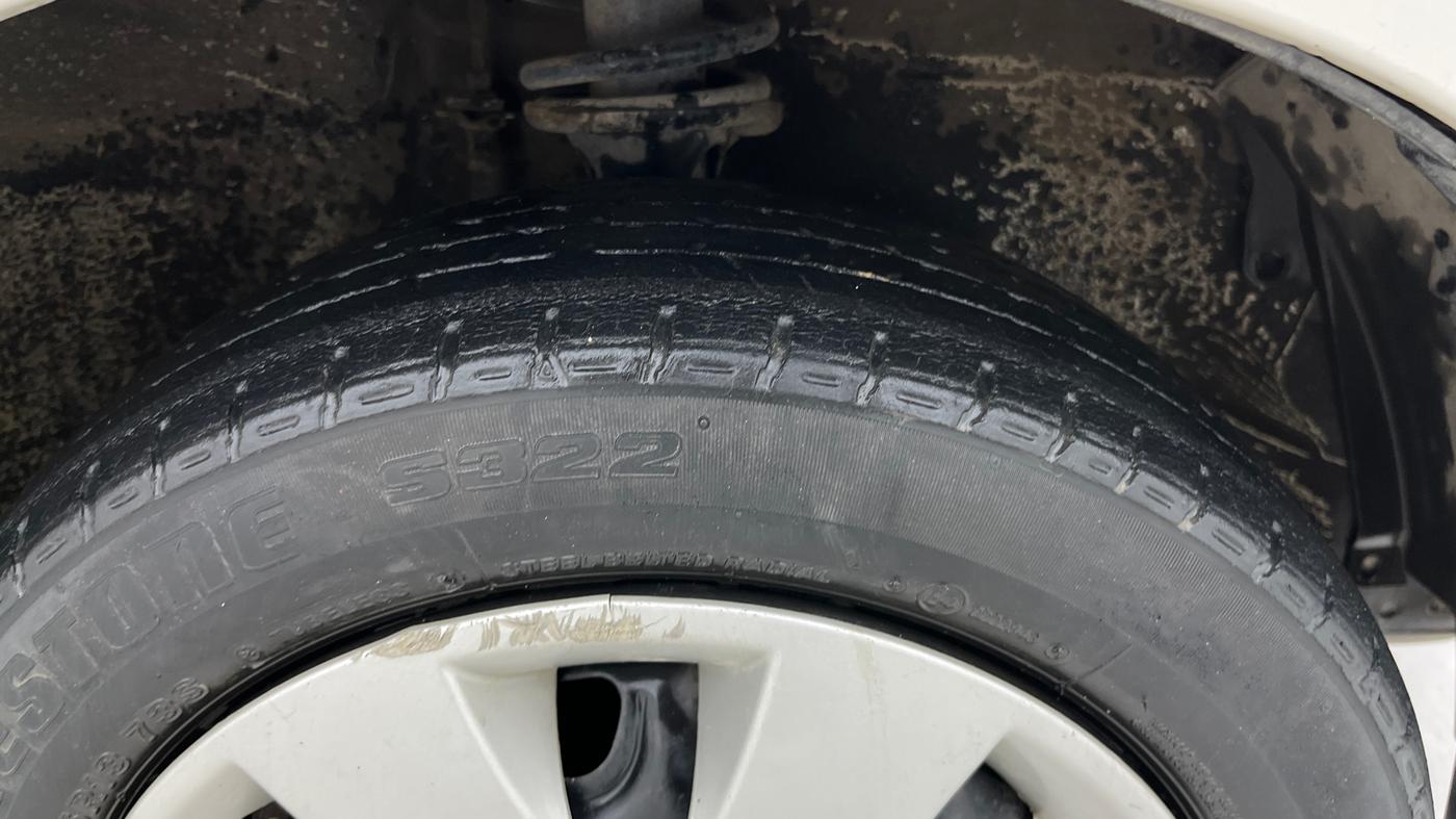 2018 Maruti Alto K10 VXI (O) AMT, Petrol, Automatic, 13,630 km, Right Front Tyre Tread