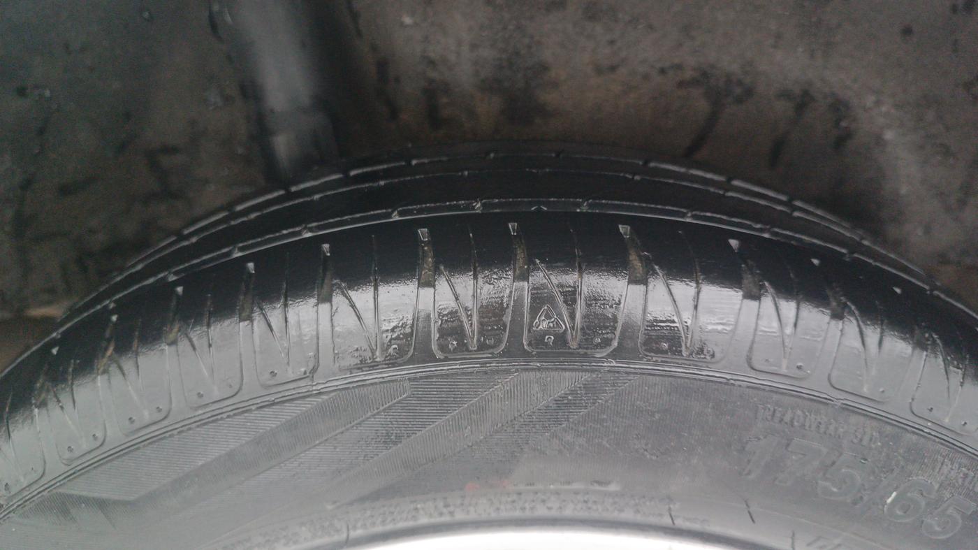 2013 Honda City 1.5L I-VTEC V MT, Petrol, Manual, 70,561 km, Right Rear Tyre Tread