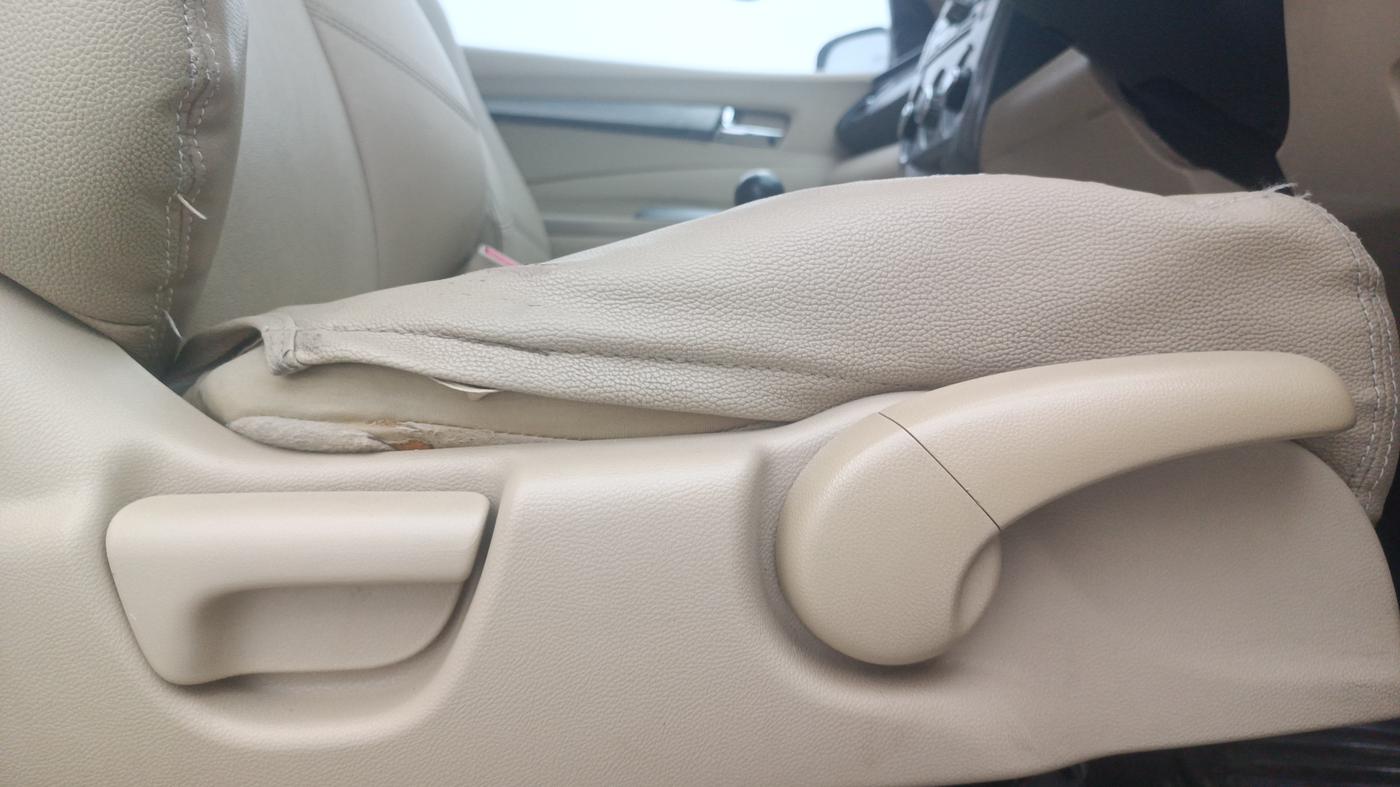 2013 Honda City 1.5L I-VTEC V MT, Petrol, Manual, 70,561 km, Driver Side Adjustment Panel