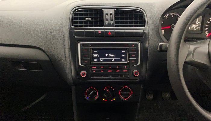 2017 Volkswagen Polo COMFORTLINE 1.2L, Petrol, Manual, 38,613 km, Air Conditioner