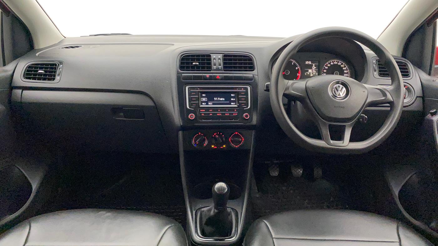 2017 Volkswagen Polo COMFORTLINE 1.2L, Petrol, Manual, 38,613 km, Dashboard