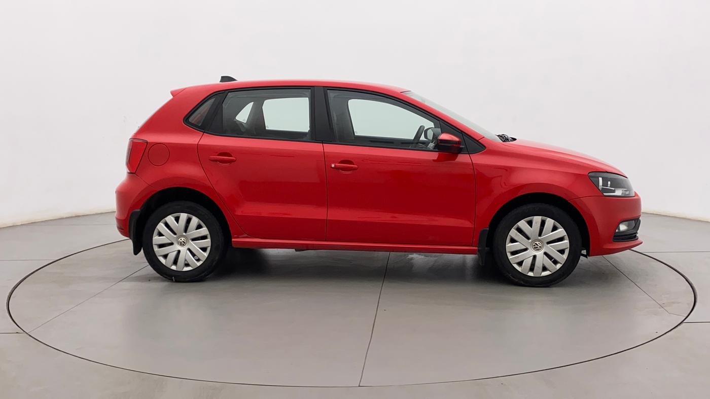 2017 Volkswagen Polo COMFORTLINE 1.2L, Petrol, Manual, 38,613 km, Right Side View