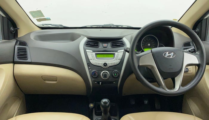 2018 Hyundai Eon SPORTZ, CNG, Manual, 44,968 km, Dashboard