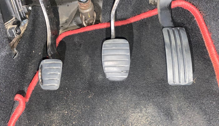 2017 Renault Duster RXL PETROL, Petrol, Manual, 47,171 km, Pedals