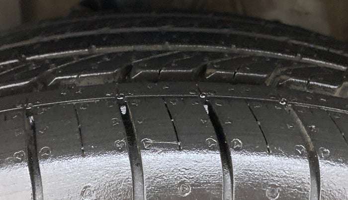 2018 Honda WR-V 1.5 i-DTEC VX MT, Diesel, Manual, 50,574 km, Left Front Tyre Tread