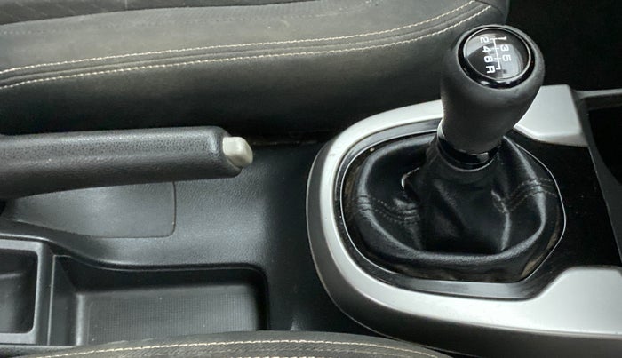 2018 Honda WR-V 1.5 i-DTEC VX MT, Diesel, Manual, 50,574 km, Gear Lever