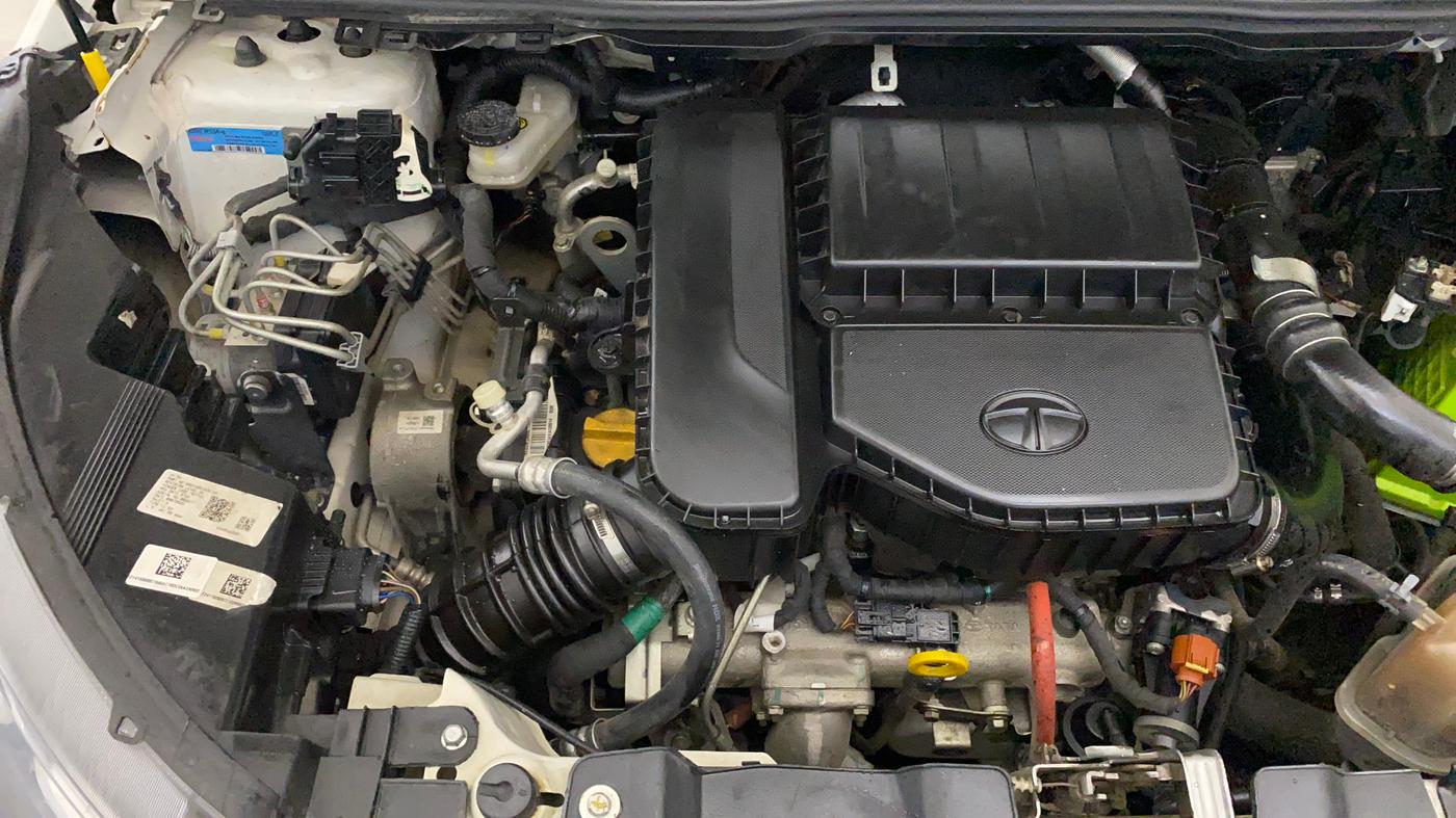 2023 Tata NEXON XZ PLUS DIESEL SUNROOF, Diesel, Manual, 46,616 km, Engine View - Right