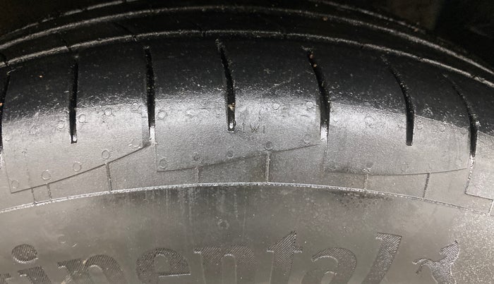 2016 Hyundai Creta SX 1.6 DIESEL, Diesel, Manual, 42,787 km, Right Front Tyre Tread