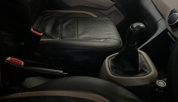 2019 Hyundai Grand i10 MAGNA 1.2 KAPPA VTVT, Petrol, Manual, 35,689 km, Gear Lever
